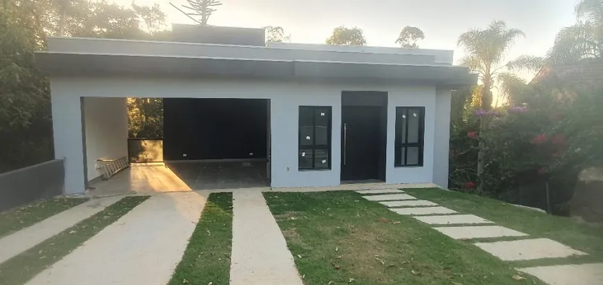 Foto 1 de Casa de Condomínio com 4 Quartos para venda ou aluguel, 240m² em Condomínio Vila Verde, Itapevi