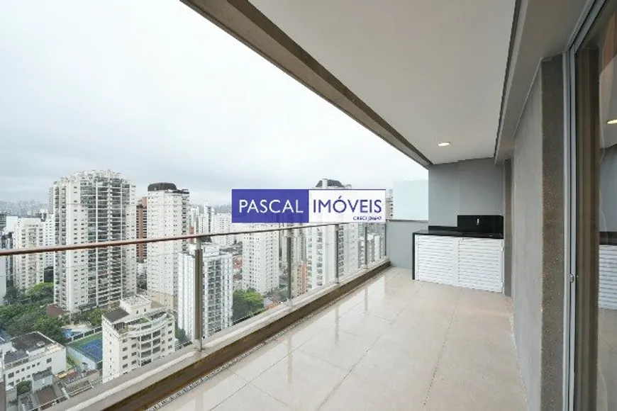 Foto 1 de Apartamento com 1 Quarto à venda, 68m² em Vila Nova Conceição, São Paulo