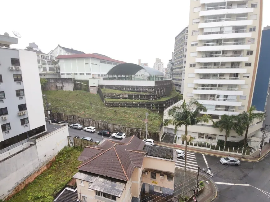 Foto 1 de Apartamento com 1 Quarto à venda, 47m² em Centro, Florianópolis