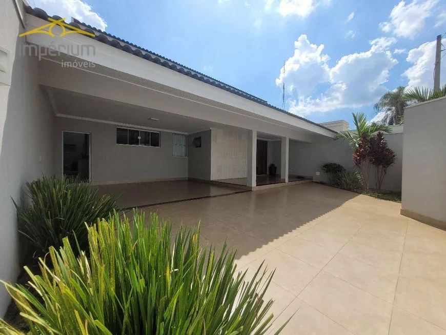 Foto 1 de Casa com 4 Quartos à venda, 441m² em Jardim Colina, Americana