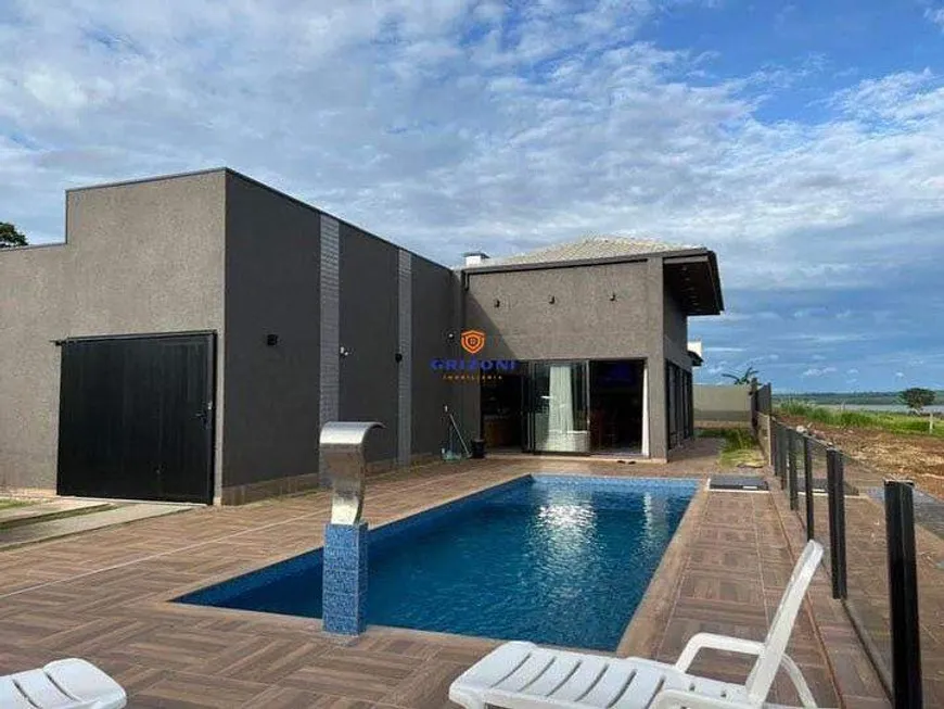 Foto 1 de Casa de Condomínio com 5 Quartos à venda, 280m² em Jardim Vitoria, Iacanga
