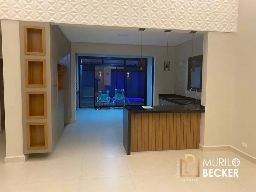 Foto 1 de Casa com 3 Quartos para venda ou aluguel, 150m² em Condominio Terras do Vale, Caçapava