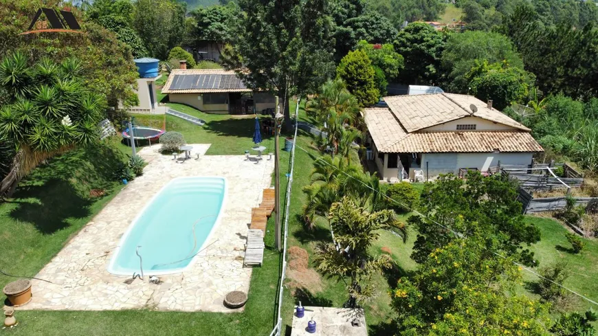 Foto 1 de Fazenda/Sítio com 5 Quartos à venda, 400m² em Zona Rural, Pedra Bela