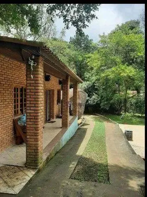 Foto 1 de Fazenda/Sítio com 10 Quartos à venda, 12000m² em Luiz Fagundes, Mairiporã