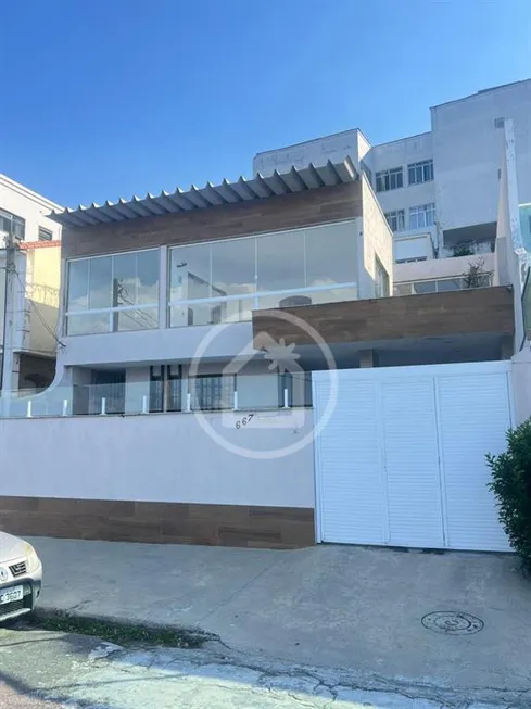 Foto 1 de Casa com 4 Quartos à venda, 144m² em  Praia da Bandeira, Rio de Janeiro