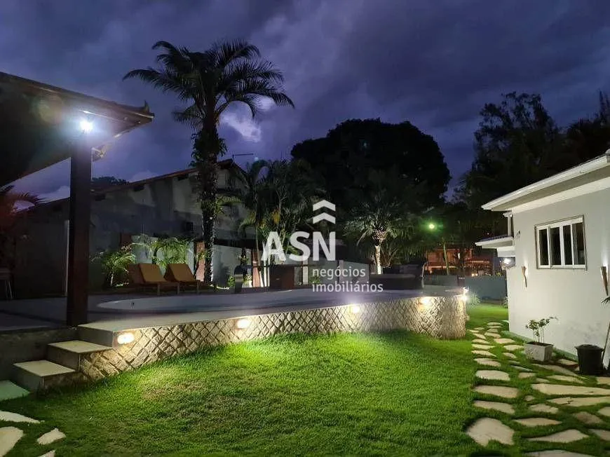 Foto 1 de Casa de Condomínio com 4 Quartos à venda, 550m² em Bosque Beira Rio, Rio das Ostras