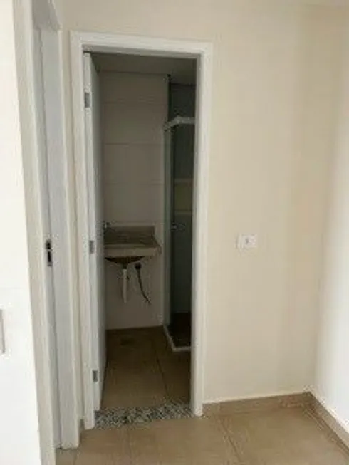 Foto 1 de Apartamento com 2 Quartos à venda, 34m² em Vila Carrão, São Paulo