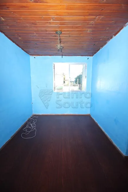Foto 1 de Apartamento com 2 Quartos para alugar, 59m² em Fragata, Pelotas