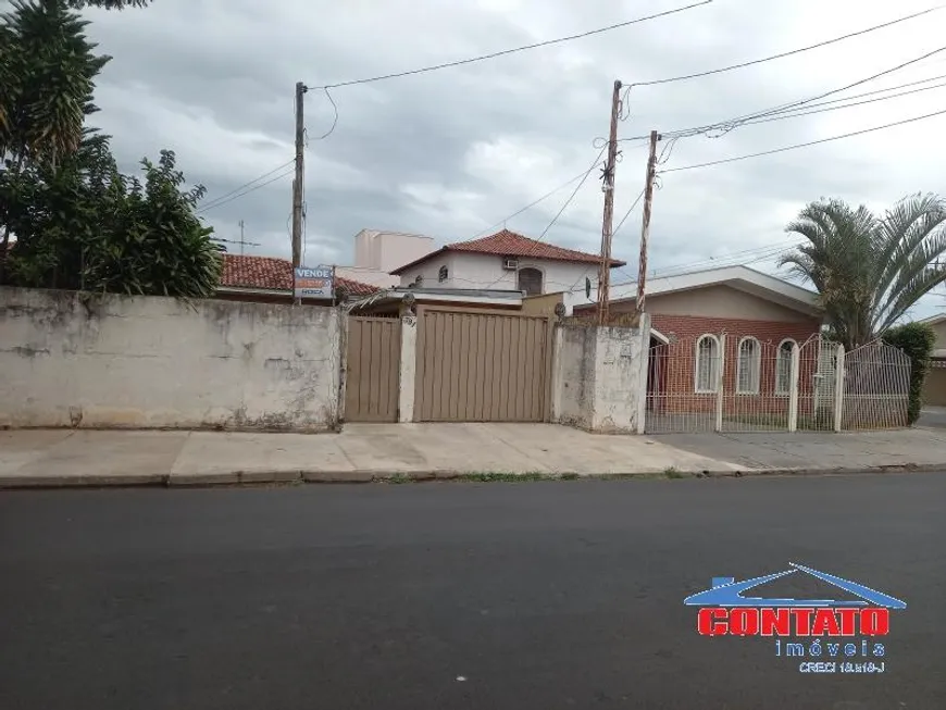 Foto 1 de Casa com 3 Quartos à venda, 200m² em Vila Brasília, São Carlos