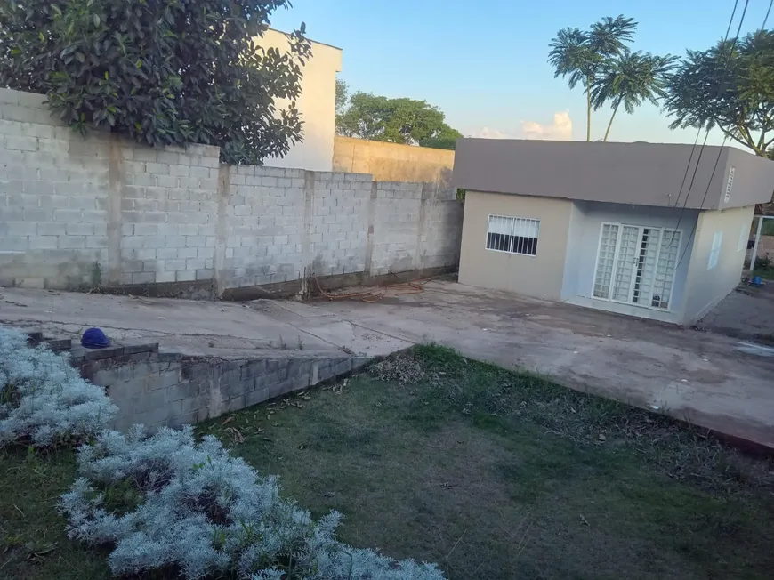 Foto 1 de Casa com 2 Quartos à venda, 200m² em Riacho Fundo I, Brasília