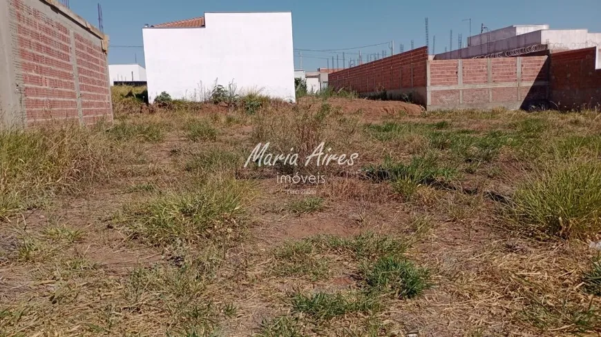 Foto 1 de Lote/Terreno à venda, 200m² em Jardim Icarai, Ibaté