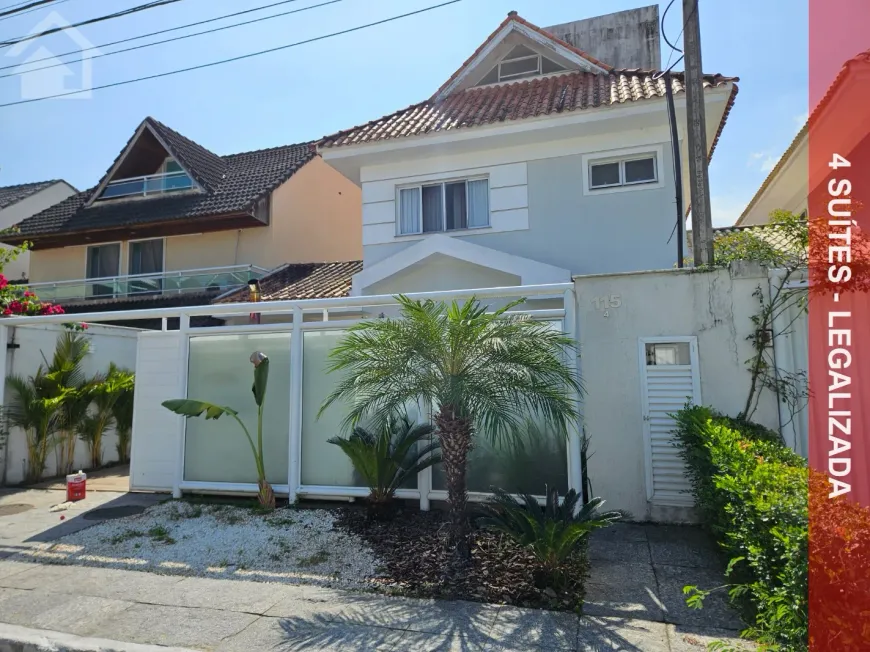 Foto 1 de Casa de Condomínio com 4 Quartos à venda, 240m² em Vargem Pequena, Rio de Janeiro