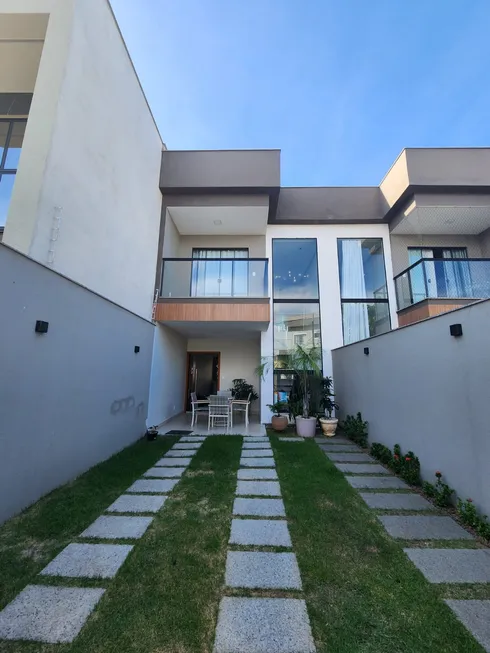 Foto 1 de Casa com 3 Quartos à venda, 210m² em Morada de Laranjeiras, Serra