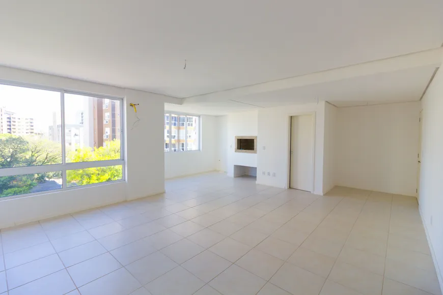 Foto 1 de Apartamento com 3 Quartos à venda, 161m² em Centro, Canoas