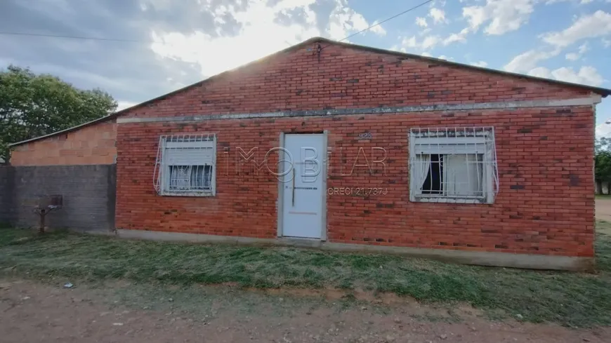 Foto 1 de Casa com 2 Quartos à venda, 58m² em Getulio Vargas, Bagé