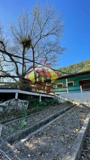 Foto 1 de Fazenda/Sítio com 3 Quartos à venda, 400m² em , Natividade da Serra