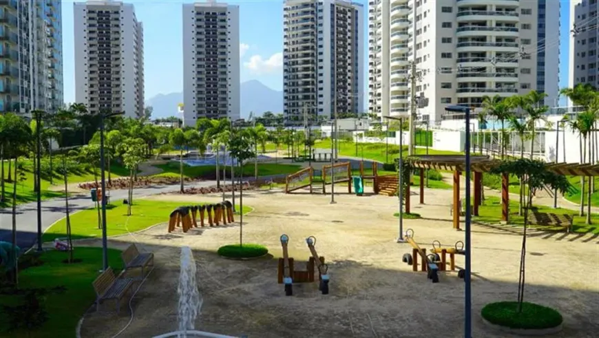 Foto 1 de Apartamento com 2 Quartos à venda, 77m² em Barra da Tijuca, Rio de Janeiro