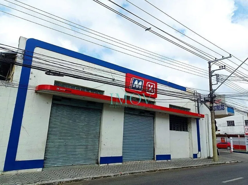 Foto 1 de Galpão/Depósito/Armazém para venda ou aluguel, 1121m² em Santana, São José dos Campos