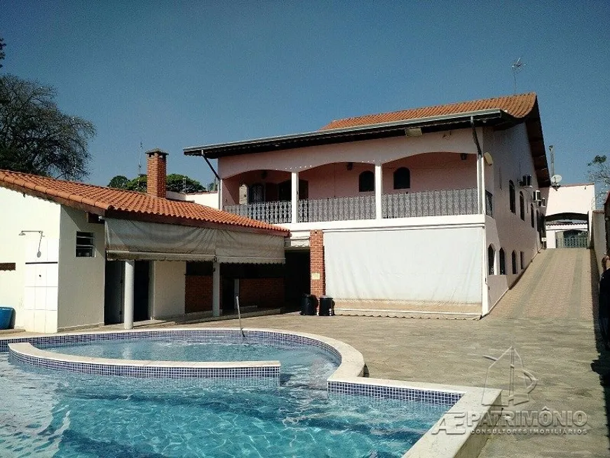 Foto 1 de Casa com 4 Quartos à venda, 250m² em Cajuru do Sul, Sorocaba