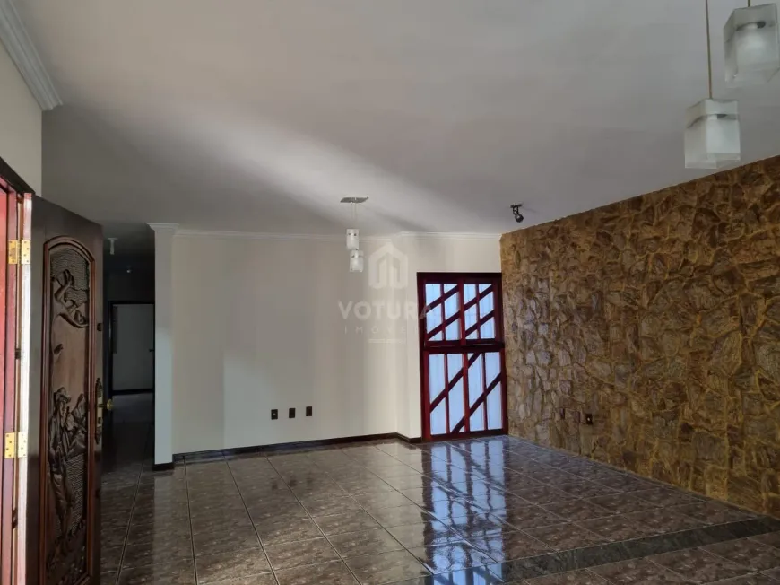 Foto 1 de Casa com 3 Quartos à venda, 220m² em Jardim Califórnia, Indaiatuba