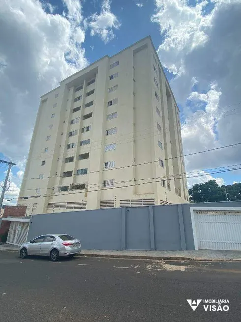 Foto 1 de Apartamento com 3 Quartos à venda, 143m² em São Benedito, Uberaba