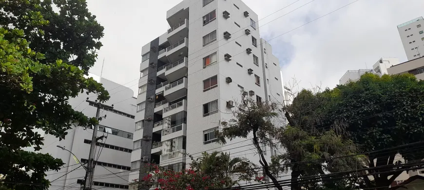 Foto 1 de Apartamento com 3 Quartos à venda, 105m² em Boa Viagem, Recife