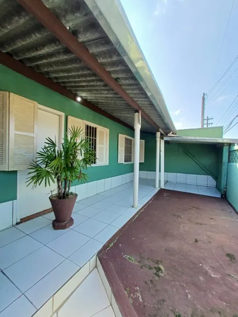 Foto 1 de Casa com 2 Quartos à venda, 48m² em Jardim Corumbá, Itanhaém