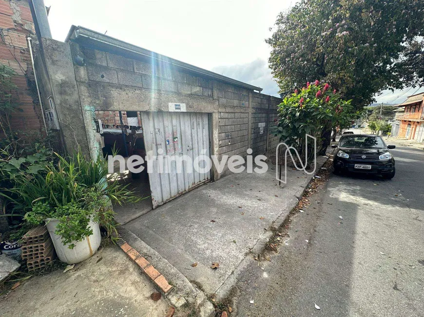 Foto 1 de Casa com 3 Quartos à venda, 657m² em Jardim Vitória, Belo Horizonte