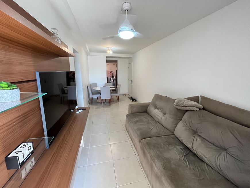 Apartamento na Rua Professor Henrique Costa, 950, Pechincha em Rio de  Janeiro, por R$ 280.000 - Viva Real