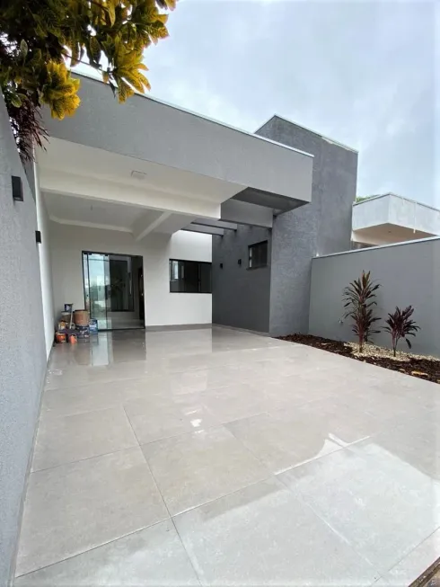 Foto 1 de Casa com 3 Quartos à venda, 79m² em Jardim Itaipu, Maringá