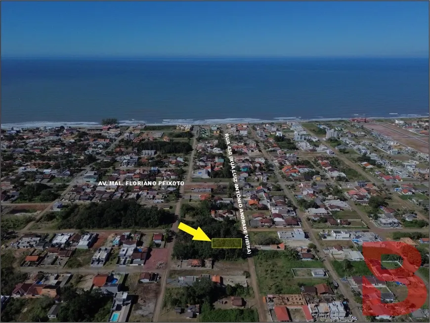 Foto 1 de Lote/Terreno à venda, 390m² em Barra do Sai, Itapoá