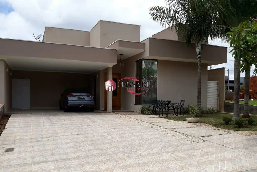 Foto 1 de Casa de Condomínio com 4 Quartos à venda, 230m² em Parque Residencial Buona Vita, São José do Rio Preto