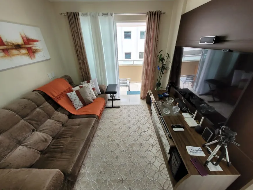 Foto 1 de Apartamento com 3 Quartos à venda, 75m² em Centro, Balneário Camboriú