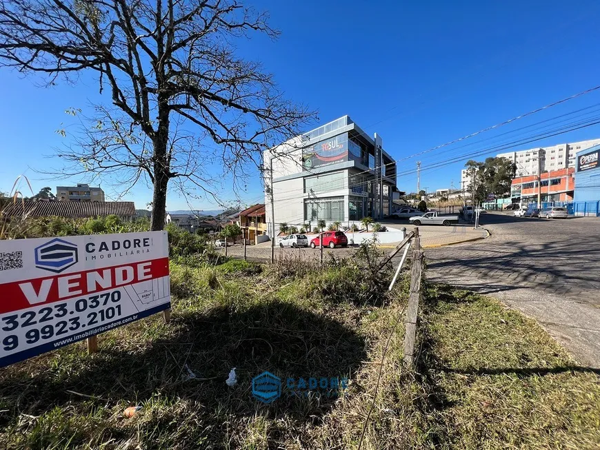 Foto 1 de Lote/Terreno à venda, 650m² em Bela Vista, Caxias do Sul