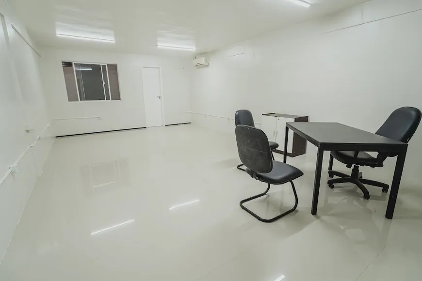 Foto 1 de Sala Comercial para alugar, 34m² em Sapiranga / Coité, Fortaleza