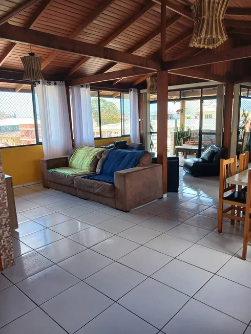 Foto 1 de Apartamento com 3 Quartos para alugar, 105m² em Canasvieiras, Florianópolis