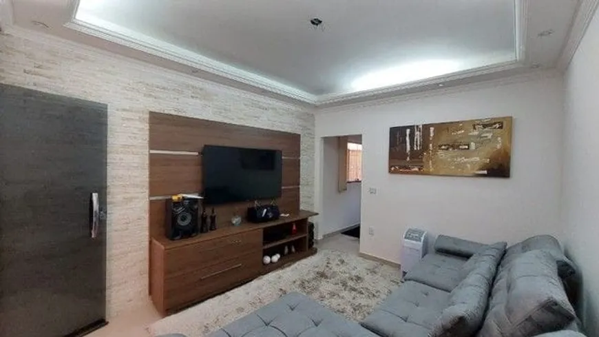 Foto 1 de Casa com 3 Quartos à venda, 125m² em Severina, Ribeirão das Neves