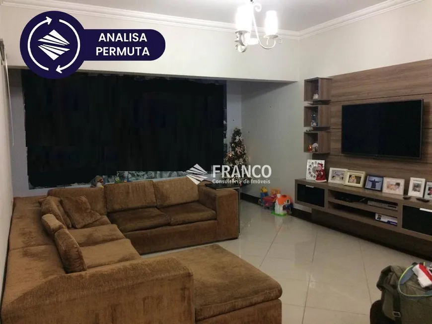 Foto 1 de Casa com 3 Quartos à venda, 260m² em Independencia, Taubaté