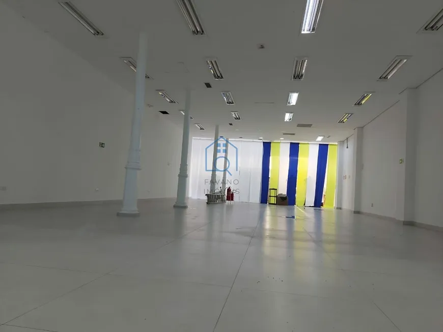 Foto 1 de Ponto Comercial para alugar, 270m² em Centro, São Paulo