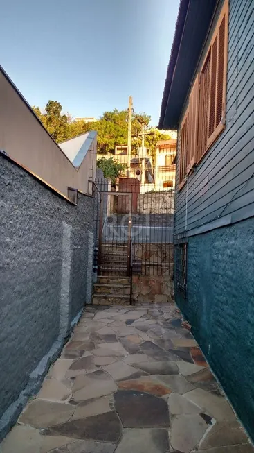 Foto 1 de Casa com 3 Quartos à venda, 272m² em Cascata, Porto Alegre