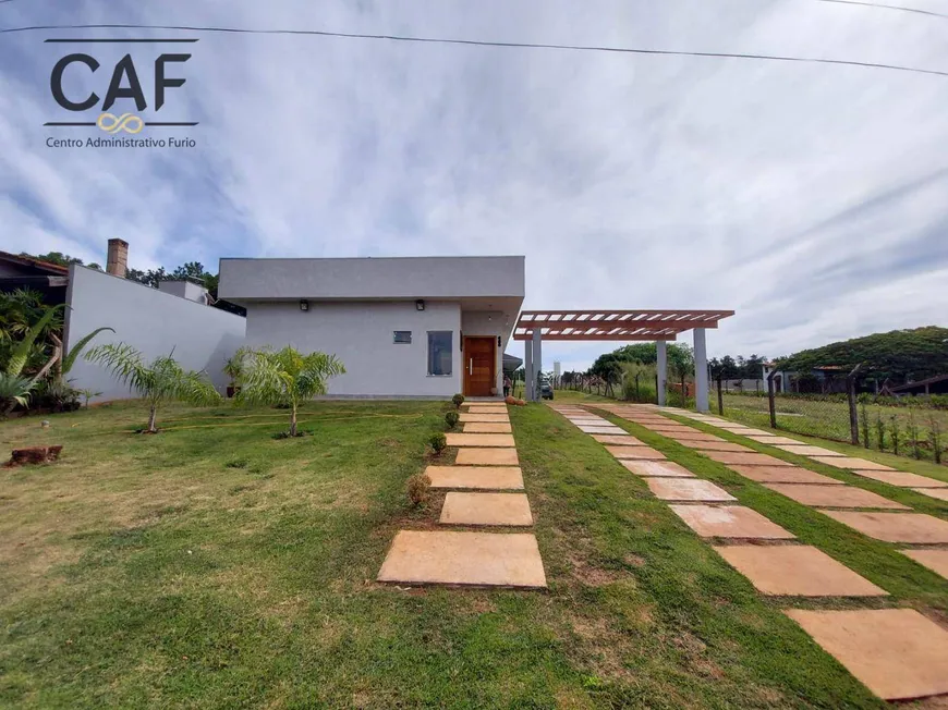 Foto 1 de Casa de Condomínio com 3 Quartos à venda, 187m² em Monte Belo, Santo Antônio de Posse