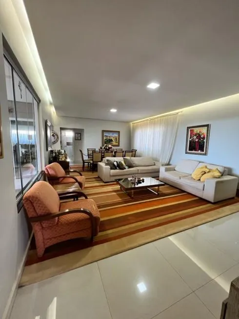 Foto 1 de Casa com 3 Quartos à venda, 260m² em Setor Habitacional Jardim Botânico, Brasília