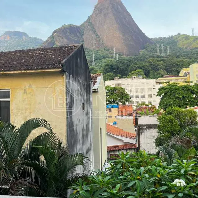 Foto 1 de Apartamento com 1 Quarto à venda, 37m² em Grajaú, Rio de Janeiro