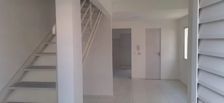 Foto 1 de Casa com 2 Quartos à venda, 66m² em Santa Maria, Teresina