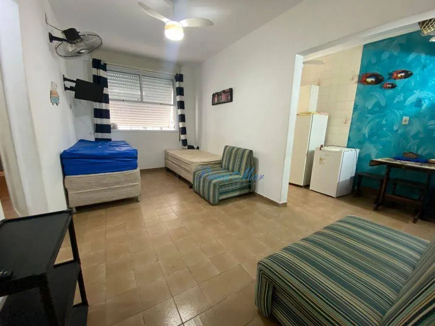 Foto 1 de Kitnet com 1 Quarto à venda, 40m² em Tombo, Guarujá