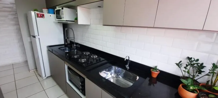 Foto 1 de Apartamento com 2 Quartos à venda, 50m² em Mantiqueira, Belo Horizonte