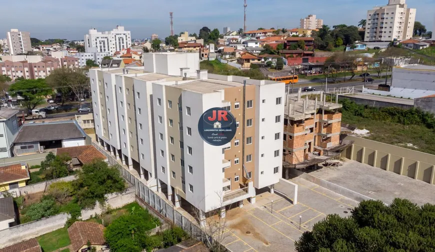 Foto 1 de Apartamento com 2 Quartos à venda, 50m² em Santa Cândida, Curitiba