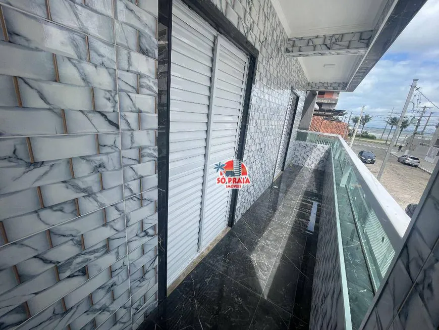 Foto 1 de Casa de Condomínio com 2 Quartos à venda, 55m² em Maracanã, Praia Grande