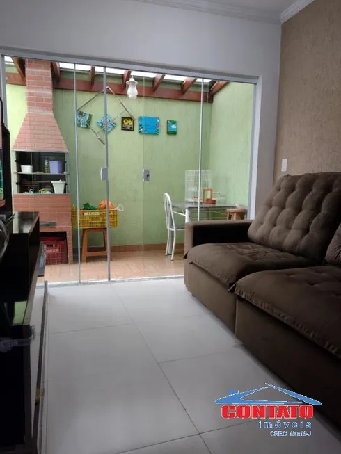 Foto 1 de Casa com 2 Quartos à venda, 66m² em Jardim Santa Maria II, São Carlos