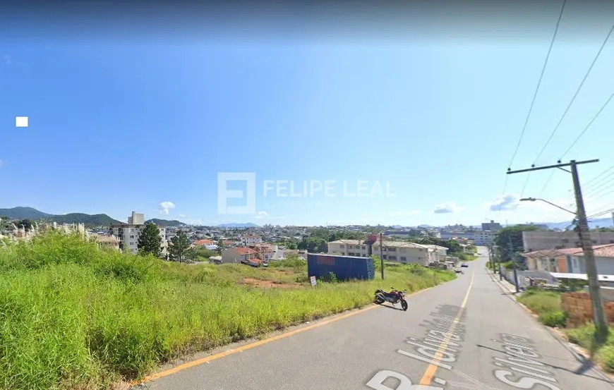 Foto 1 de Lote/Terreno à venda, 1080m² em Ipiranga, São José